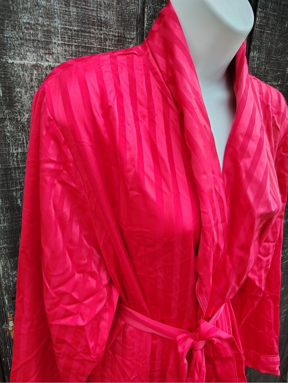 Cabernet by Sleep Sense Robe - Picture 4 of 8